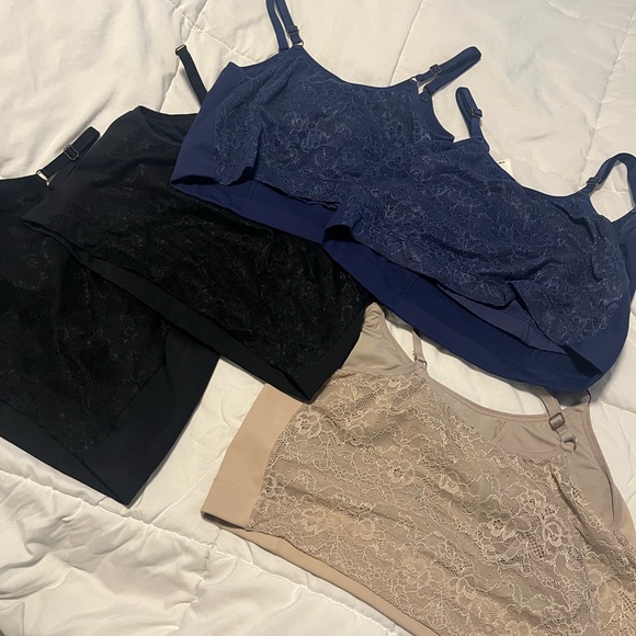 Pack of 5 Davin & Adley nursing/pumping bras. Lightly used. Smoke free home. - Picture 3 of 5